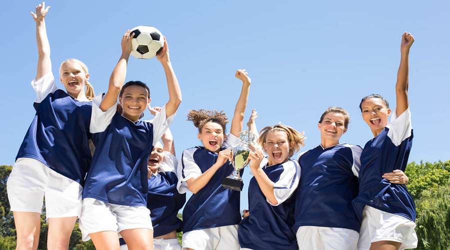How Custom Teamwear Unites Your Sports Team main image